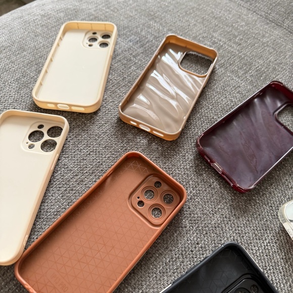 iPhone 13Pro Cases - Picture 5 of 5